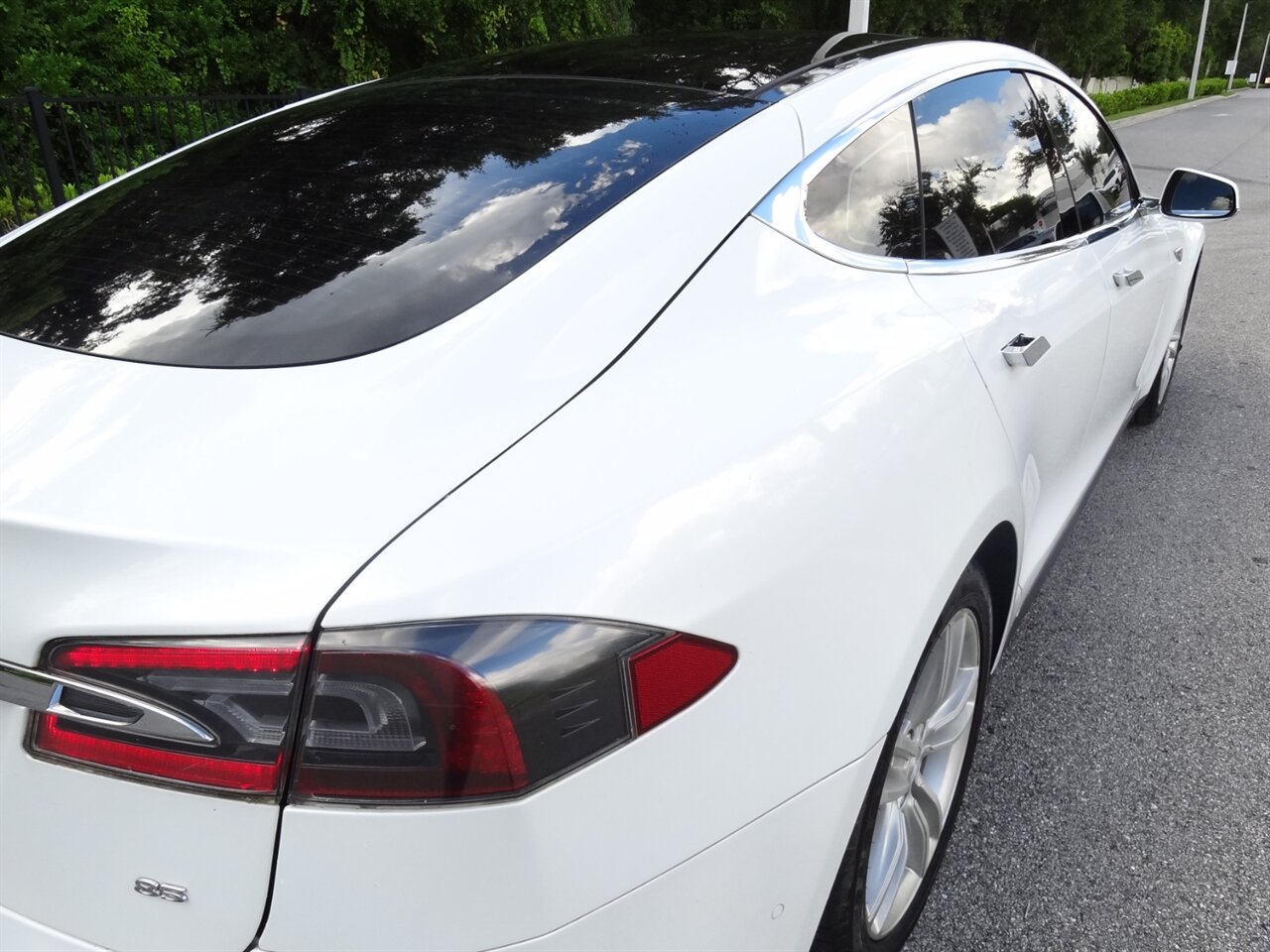 2015 Tesla Model S 85   - Photo 13 - Deland, FL 32720