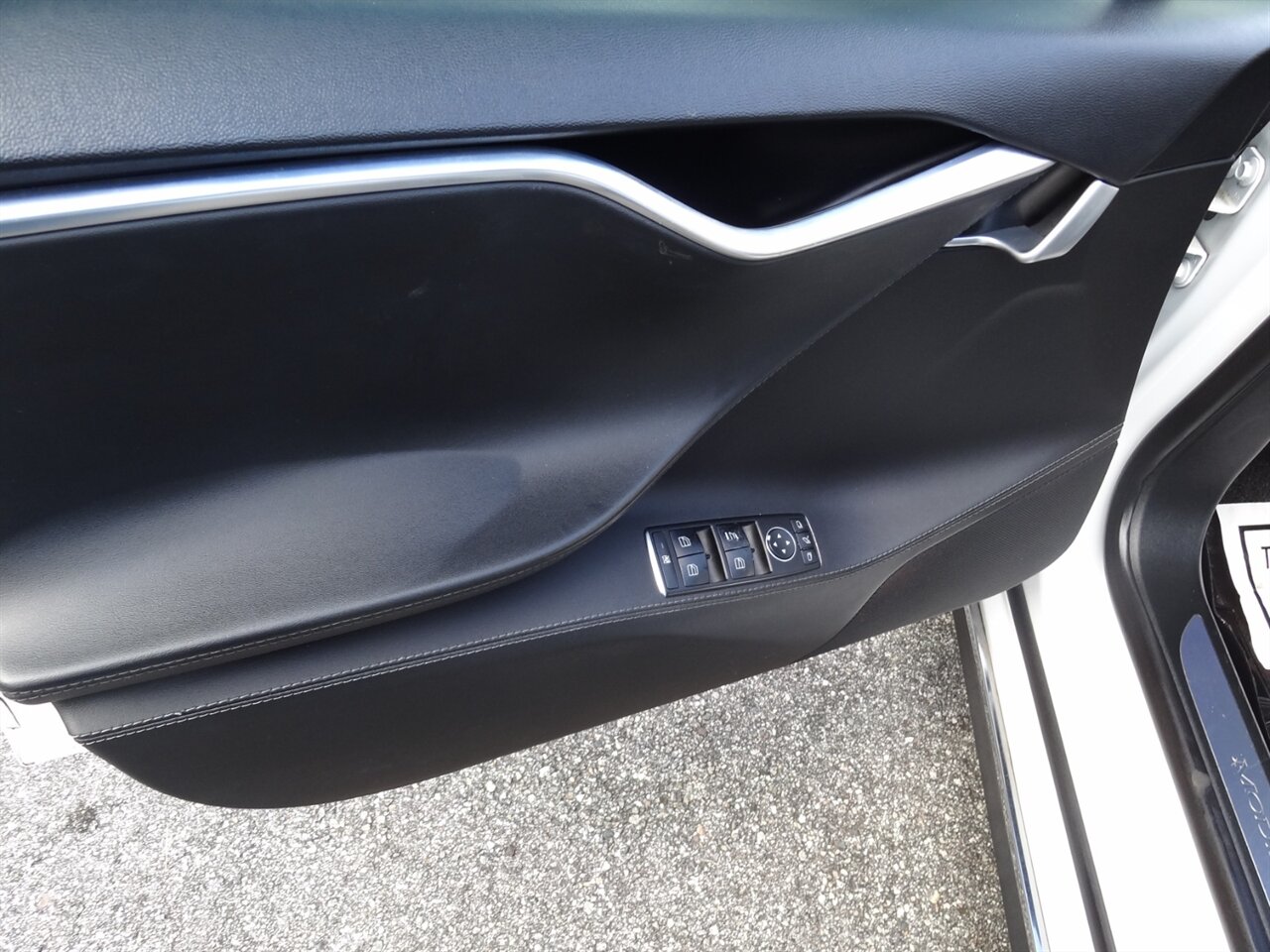 2015 Tesla Model S 85   - Photo 28 - Deland, FL 32720