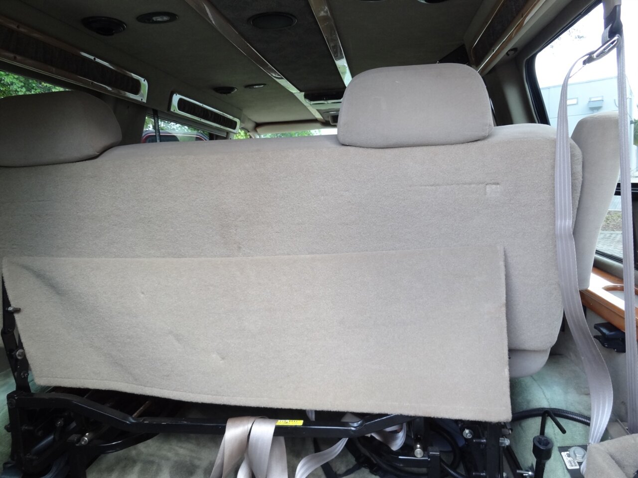 2005 Ford E-Series Van Eclipse premium conversion Braun Wheelchair lift van - Photo 25 - Deland, FL 32720