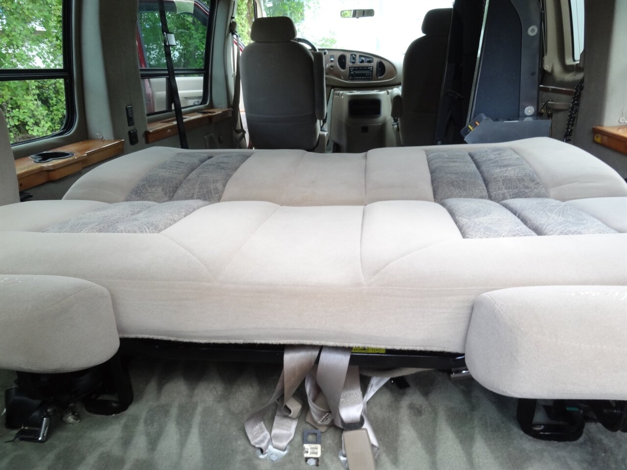 2005 Ford E-Series Van Eclipse premium conversion Braun Wheelchair lift van - Photo 26 - Deland, FL 32720