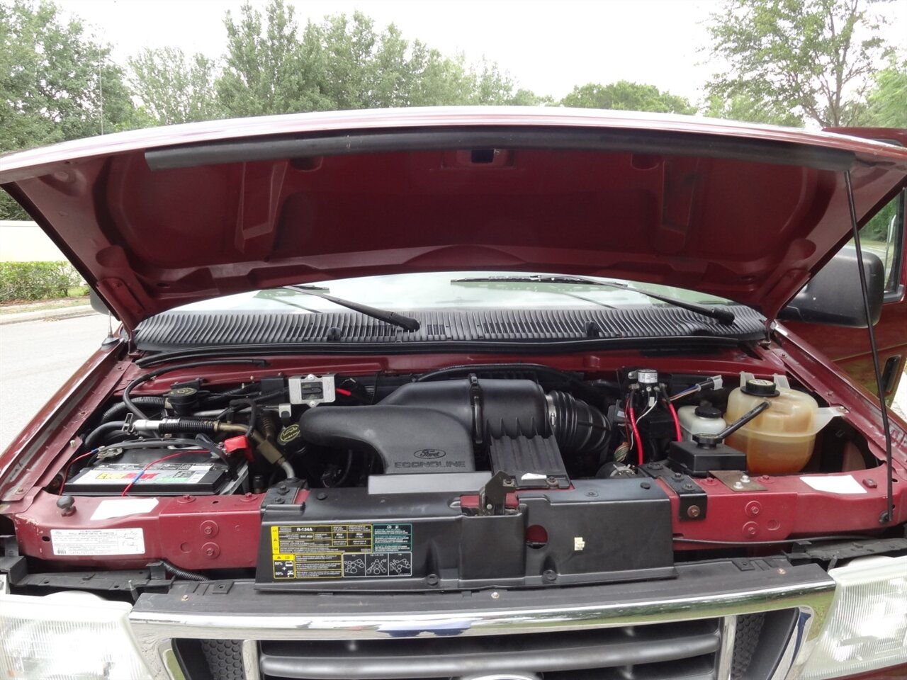 2005 Ford E-Series Van Eclipse premium conversion Braun Wheelchair lift van - Photo 20 - Deland, FL 32720