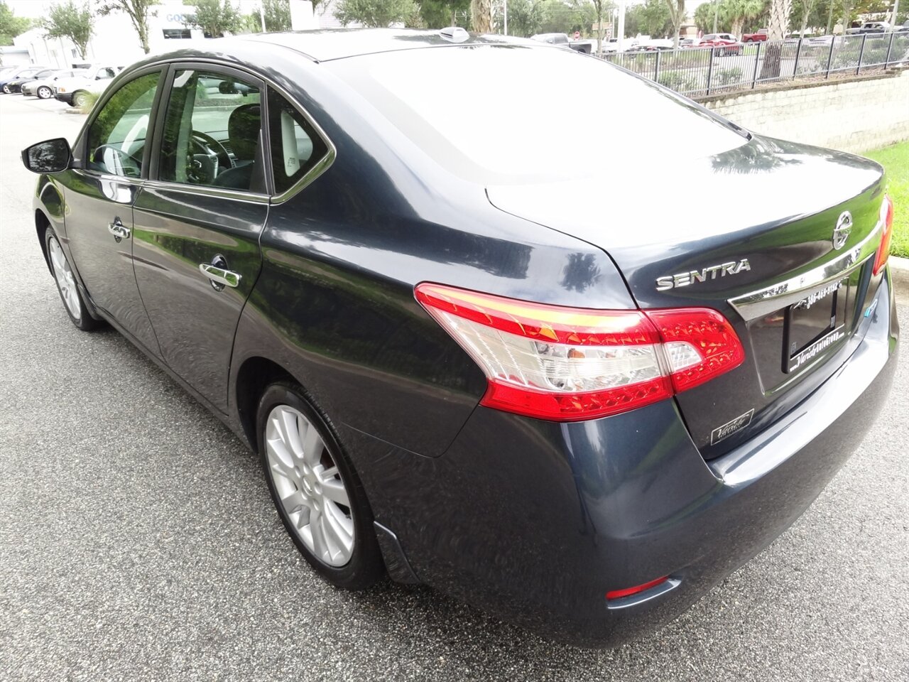 2014 Nissan Sentra SL   - Photo 4 - Deland, FL 32720