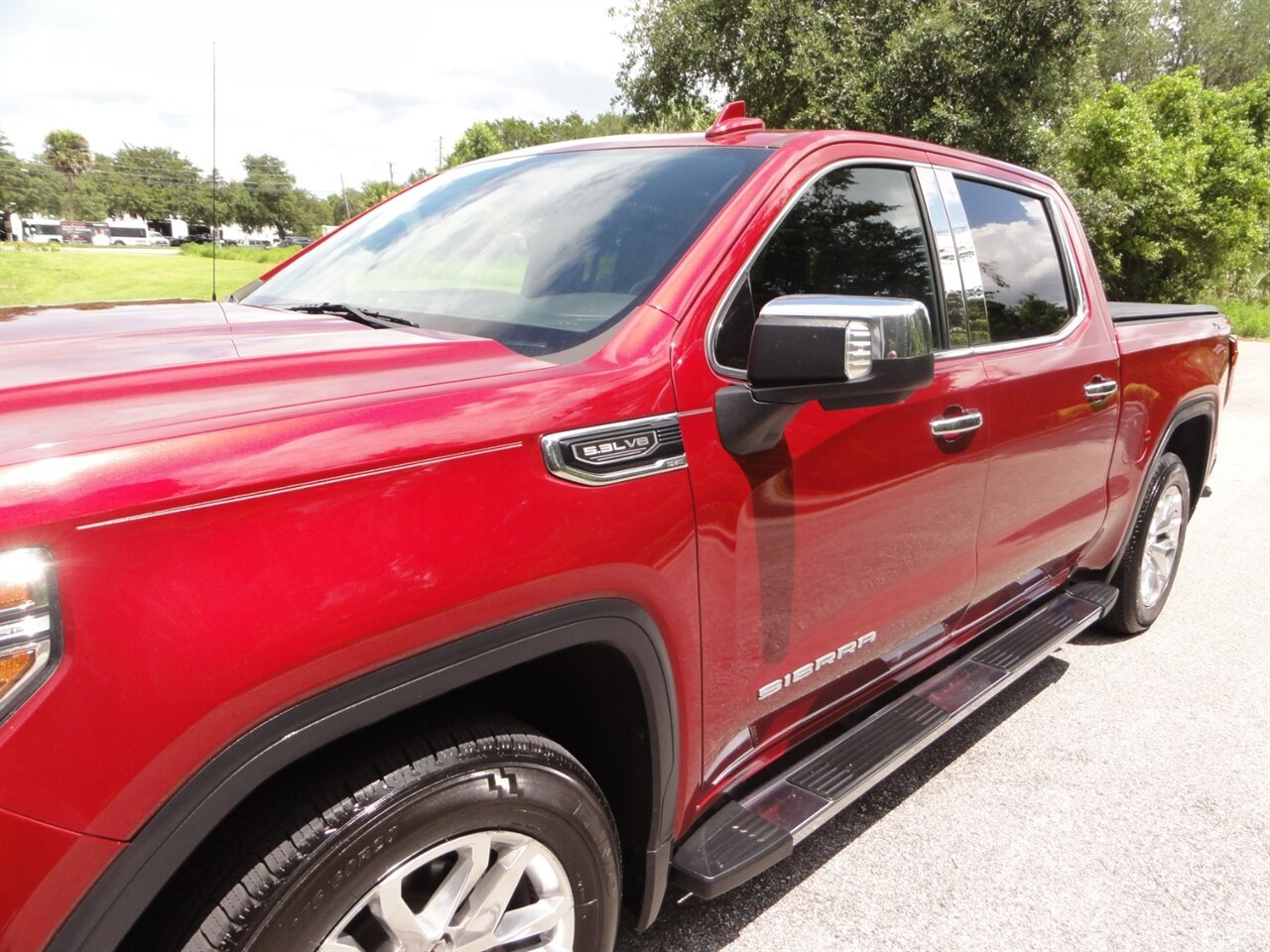2019 GMC Sierra 1500 SLT - Photo 9 - Deland, FL 32720