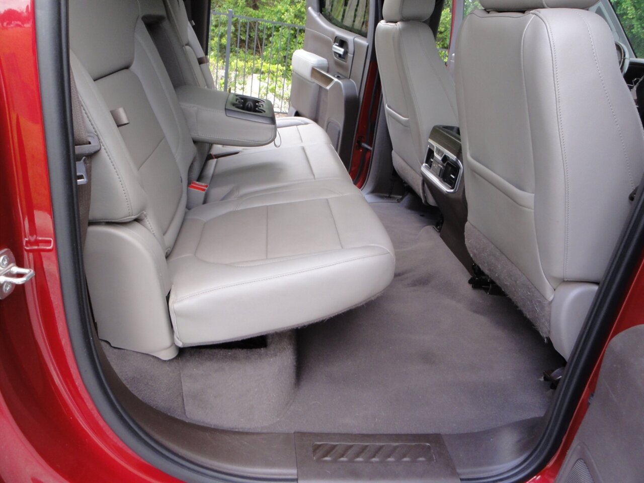2019 GMC Sierra 1500 SLT - Photo 41 - Deland, FL 32720