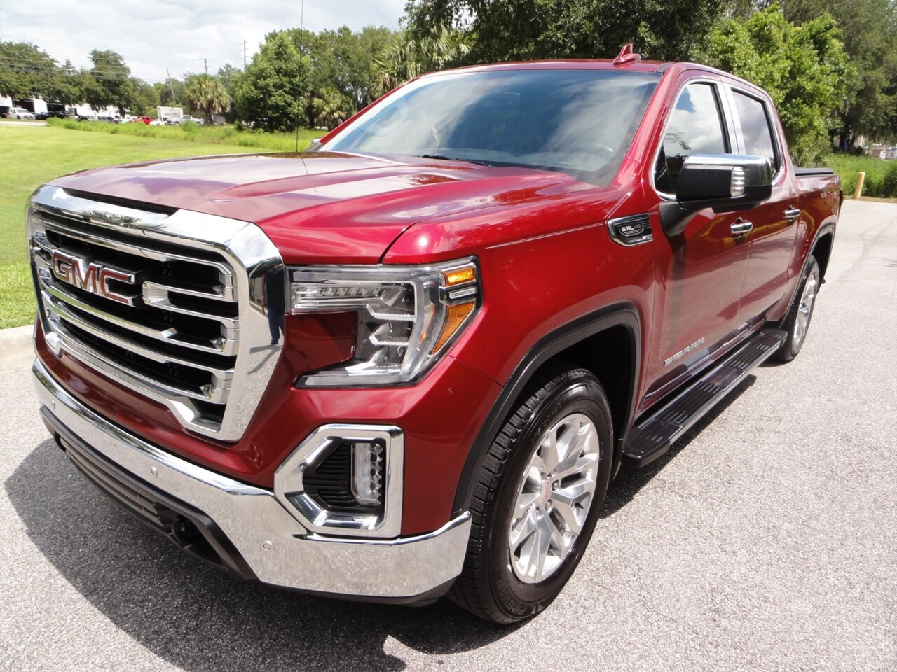 2019 GMC Sierra 1500 SLT - Photo 2 - Deland, FL 32720
