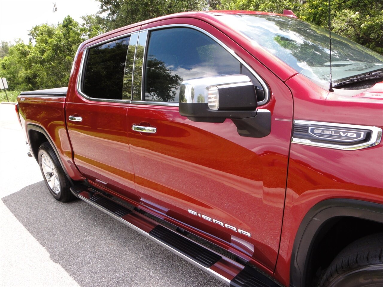 2019 GMC Sierra 1500 SLT - Photo 10 - Deland, FL 32720