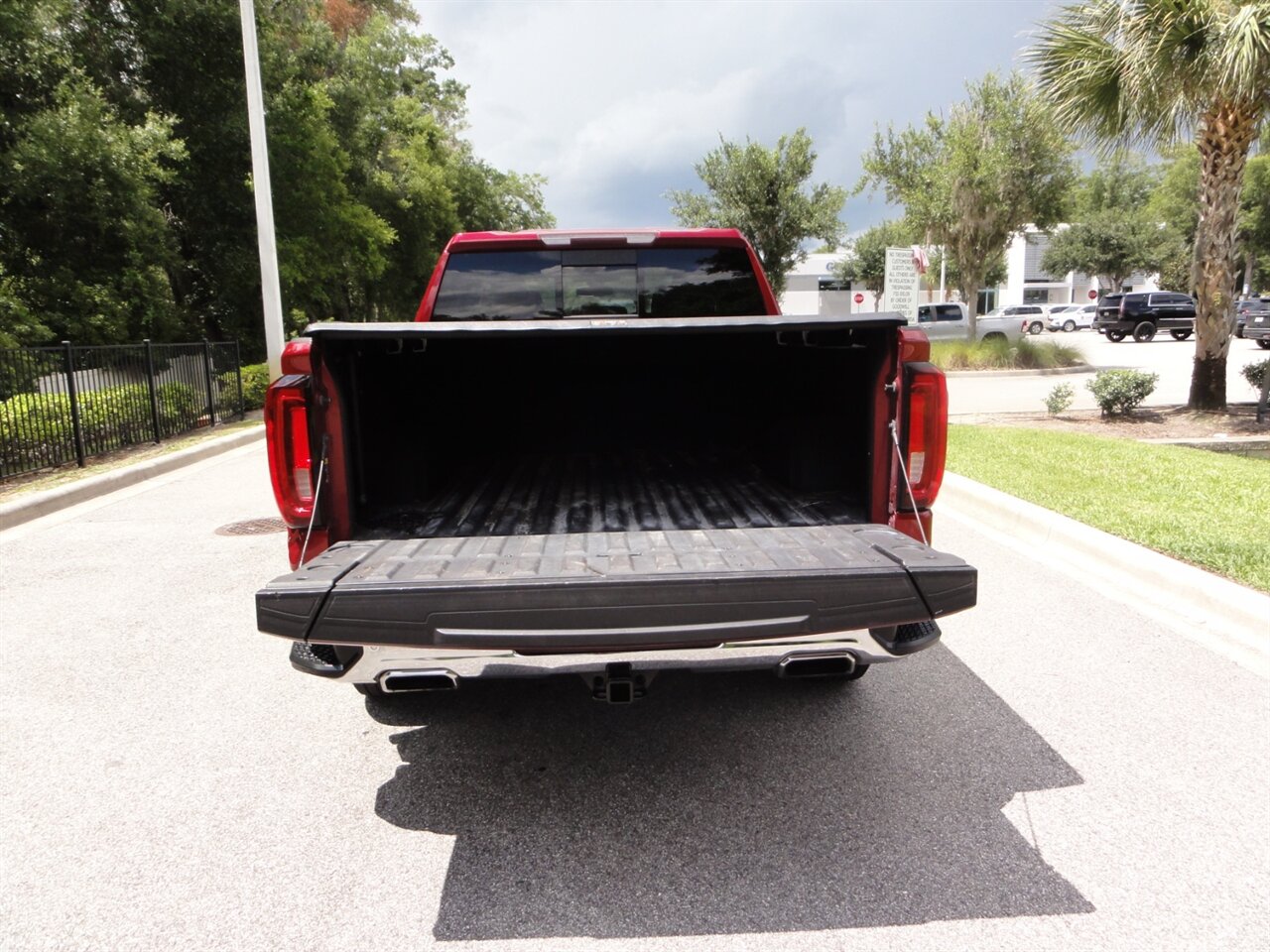 2019 GMC Sierra 1500 SLT - Photo 23 - Deland, FL 32720