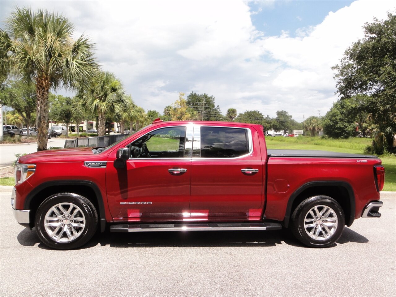 2019 GMC Sierra 1500 SLT - Photo 16 - Deland, FL 32720