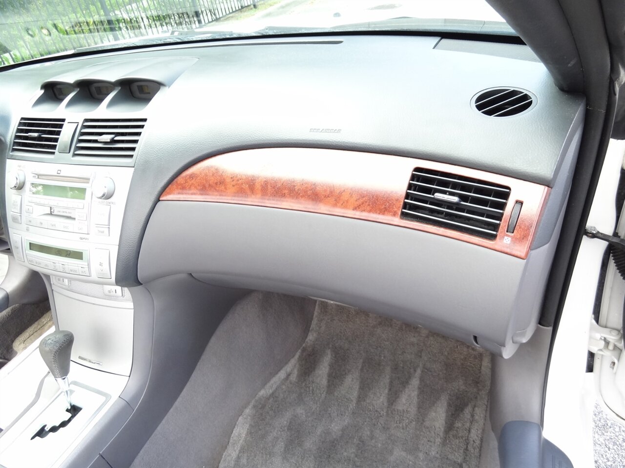 2006 Toyota Camry Solara SLE V6  Convertible - Photo 45 - Deland, FL 32720