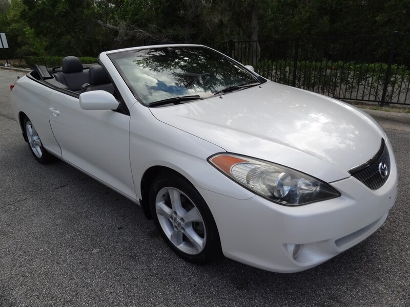 2006 Toyota Camry Solara SLE V6  Convertible