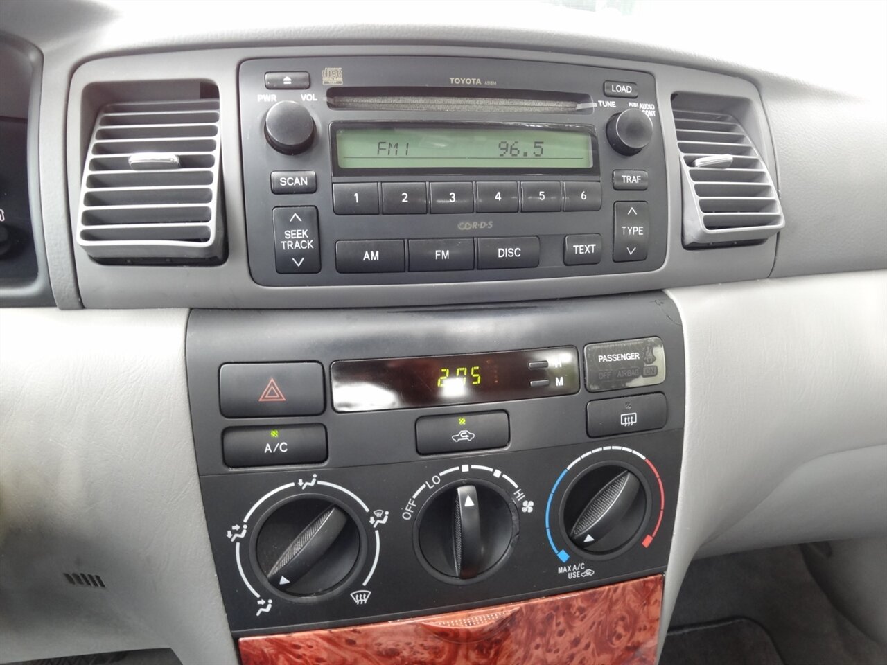 2006 Toyota Corolla LE - Photo 45 - Deland, FL 32720