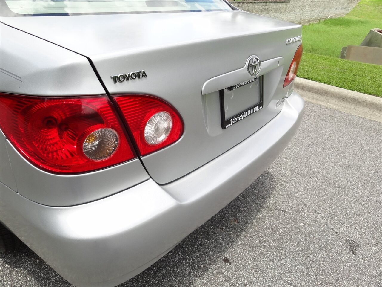 2006 Toyota Corolla LE - Photo 21 - Deland, FL 32720
