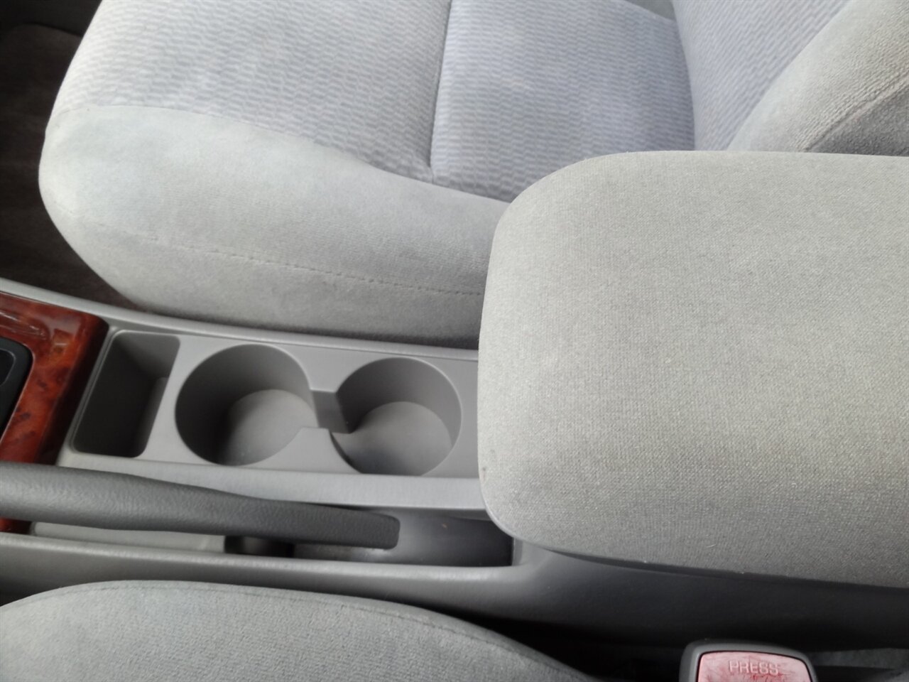 2006 Toyota Corolla LE - Photo 48 - Deland, FL 32720