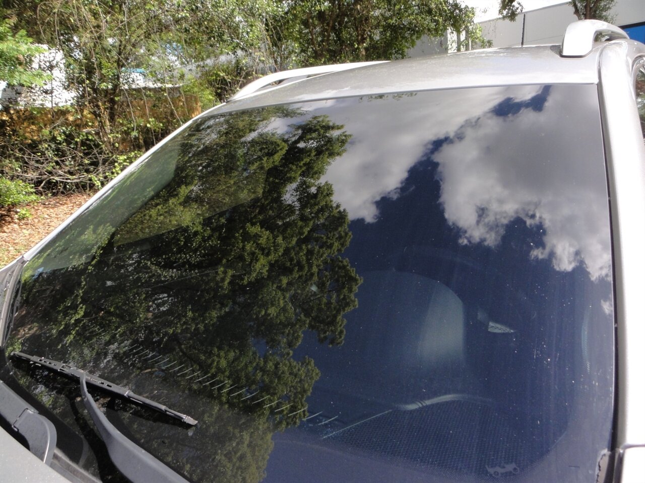 2019 Jeep Cherokee Latitude Plus   - Photo 16 - Deland, FL 32720