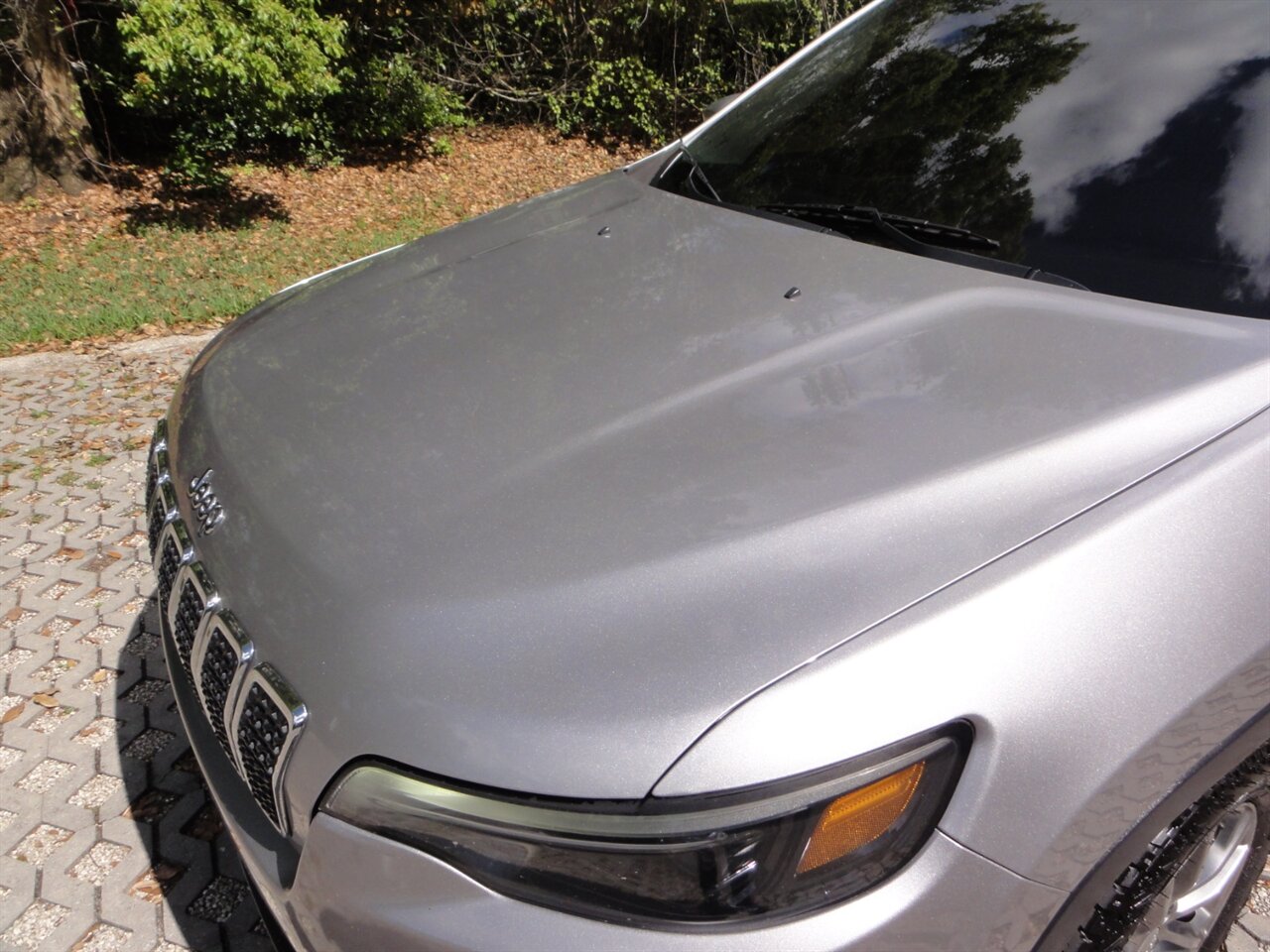 2019 Jeep Cherokee Latitude Plus   - Photo 15 - Deland, FL 32720