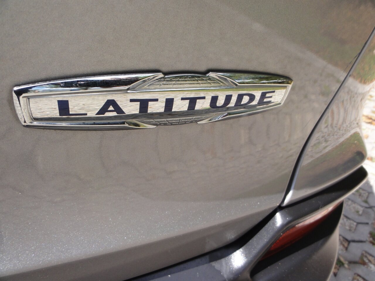 2019 Jeep Cherokee Latitude Plus   - Photo 20 - Deland, FL 32720