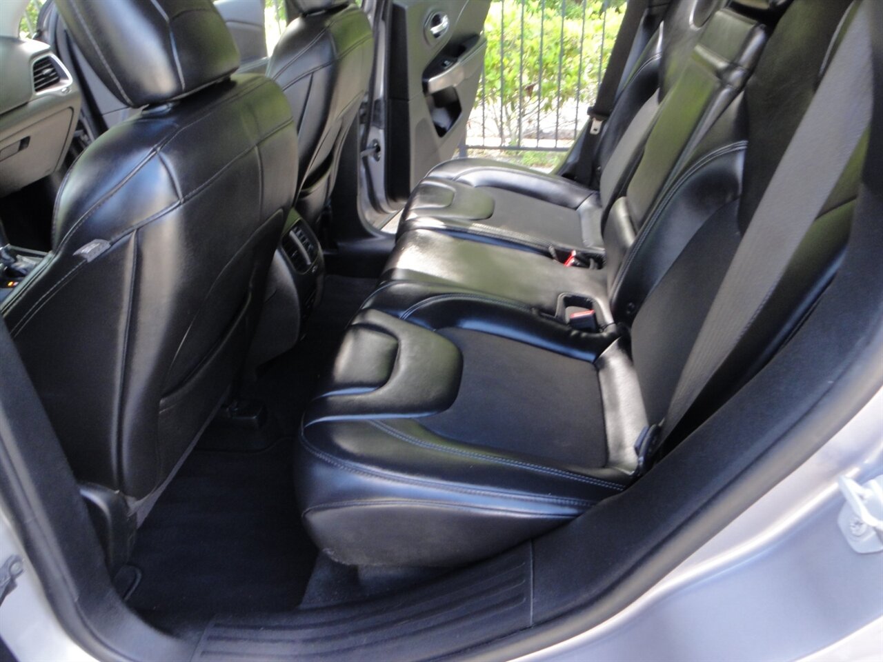 2019 Jeep Cherokee Latitude Plus   - Photo 34 - Deland, FL 32720