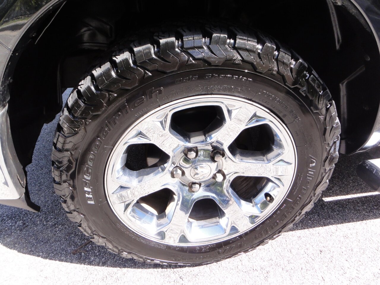 2013 RAM 1500 Laramie 4X4 - Photo 19 - Deland, FL 32720