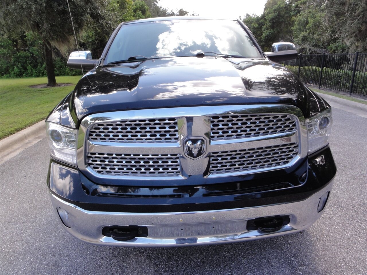 2013 RAM 1500 Laramie 4X4 - Photo 5 - Deland, FL 32720