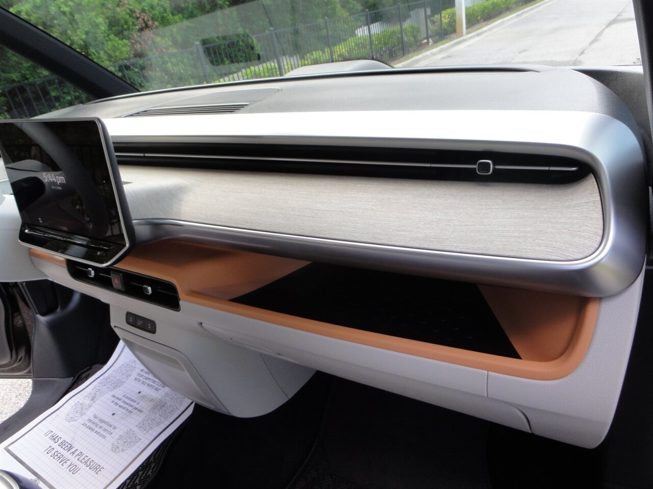 2025 Volkswagen ID. Buzz Pro S Plus   - Photo 39 - Deland, FL 32720