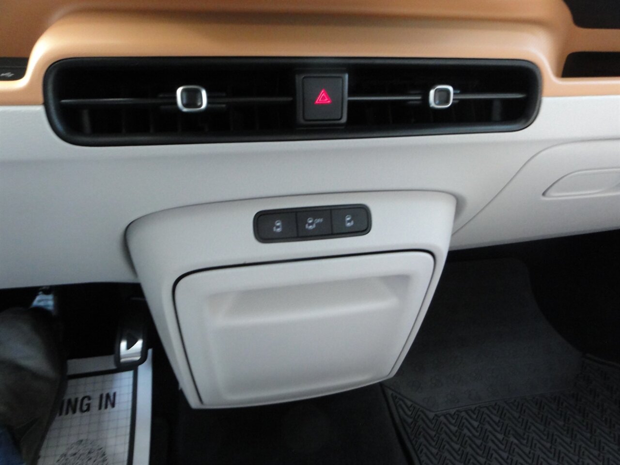 2025 Volkswagen ID. Buzz Pro S Plus   - Photo 45 - Deland, FL 32720
