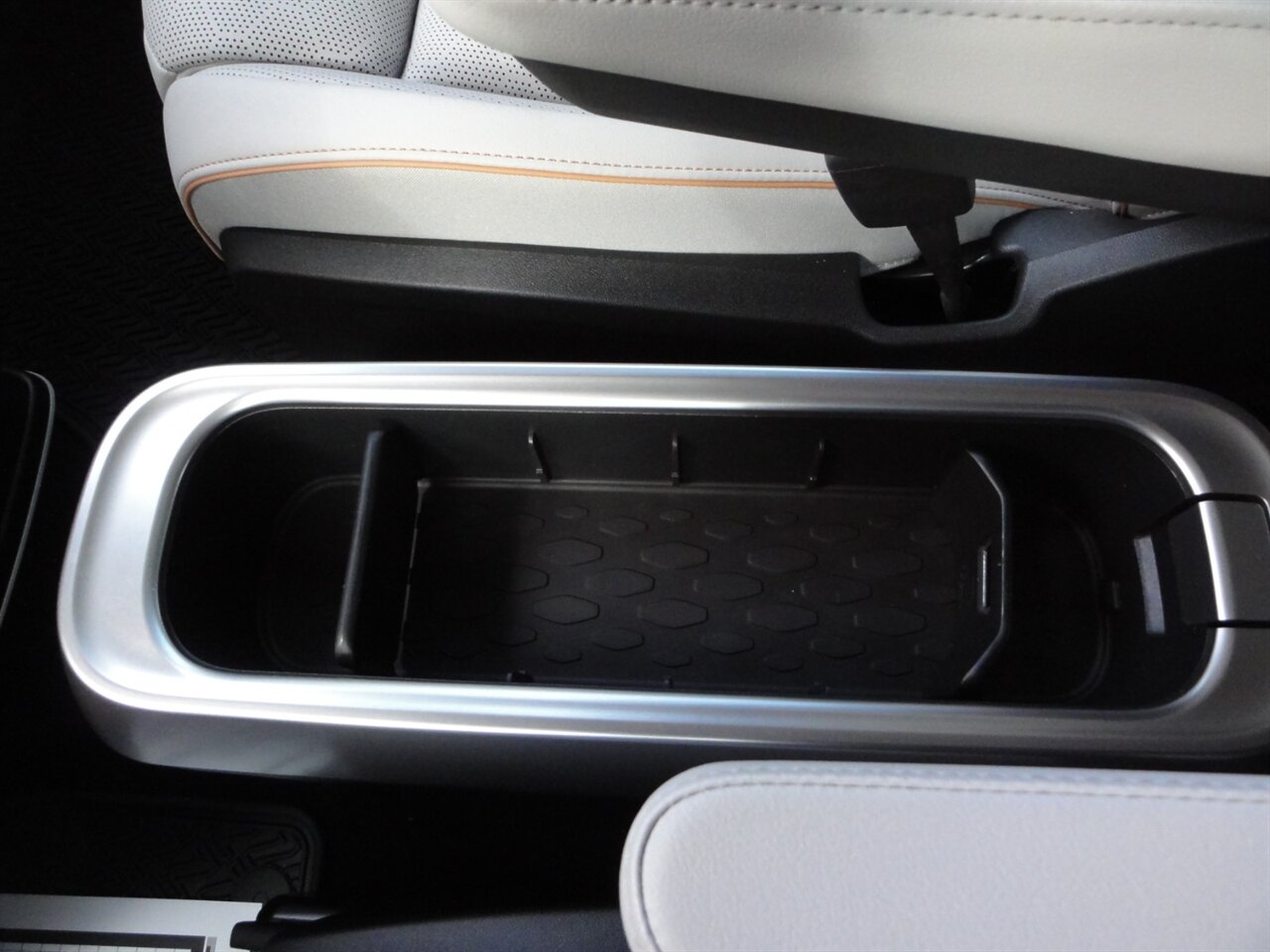 2025 Volkswagen ID. Buzz Pro S Plus   - Photo 47 - Deland, FL 32720