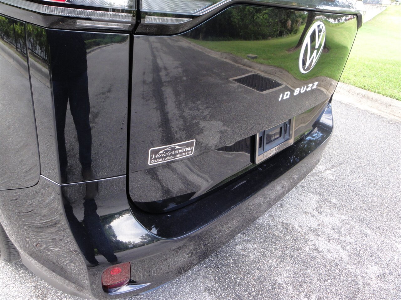 2025 Volkswagen ID. Buzz Pro S Plus   - Photo 21 - Deland, FL 32720