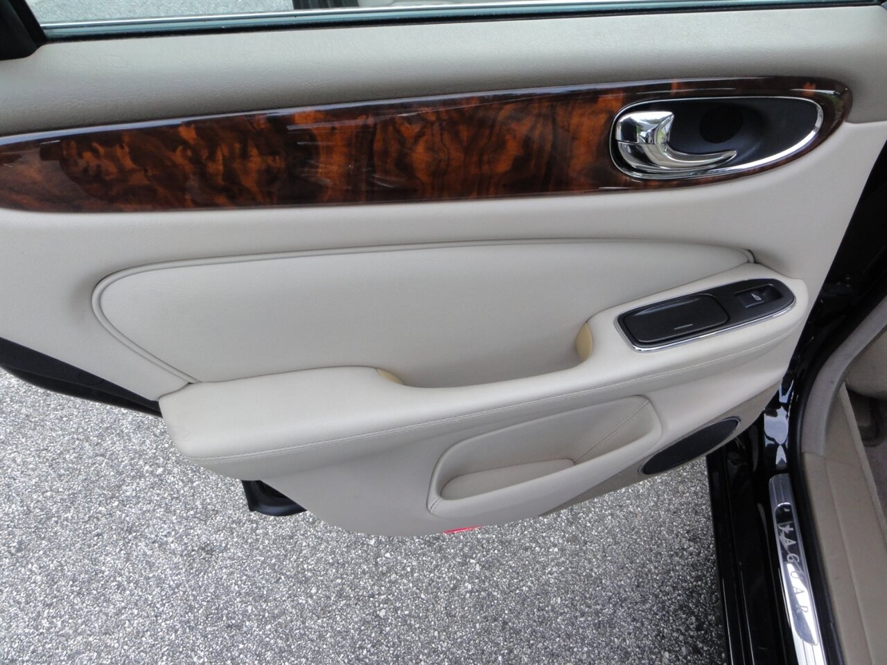 2004 Jaguar XJR Ultra premium - Photo 35 - Deland, FL 32720