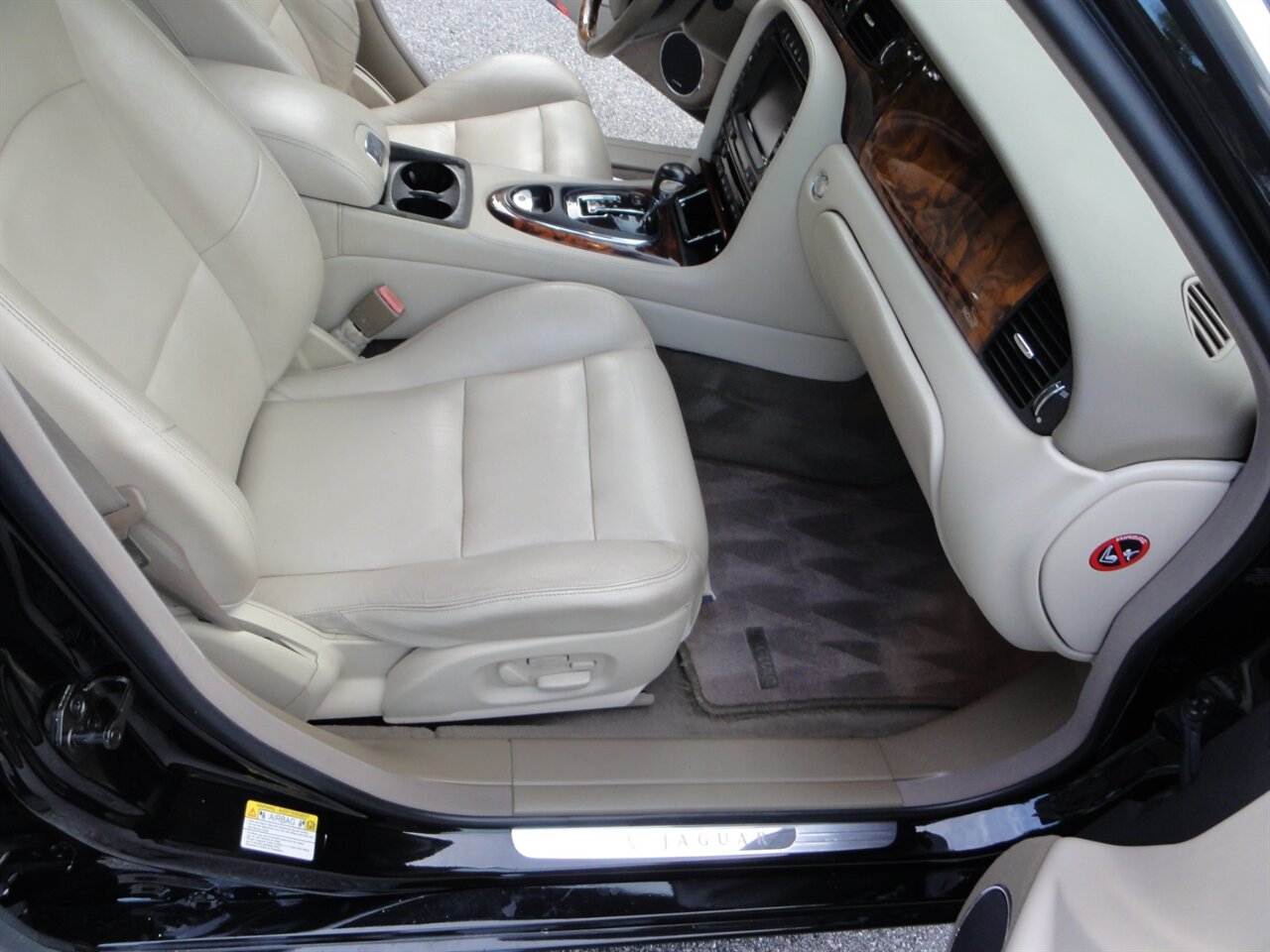 2004 Jaguar XJR Ultra premium - Photo 41 - Deland, FL 32720