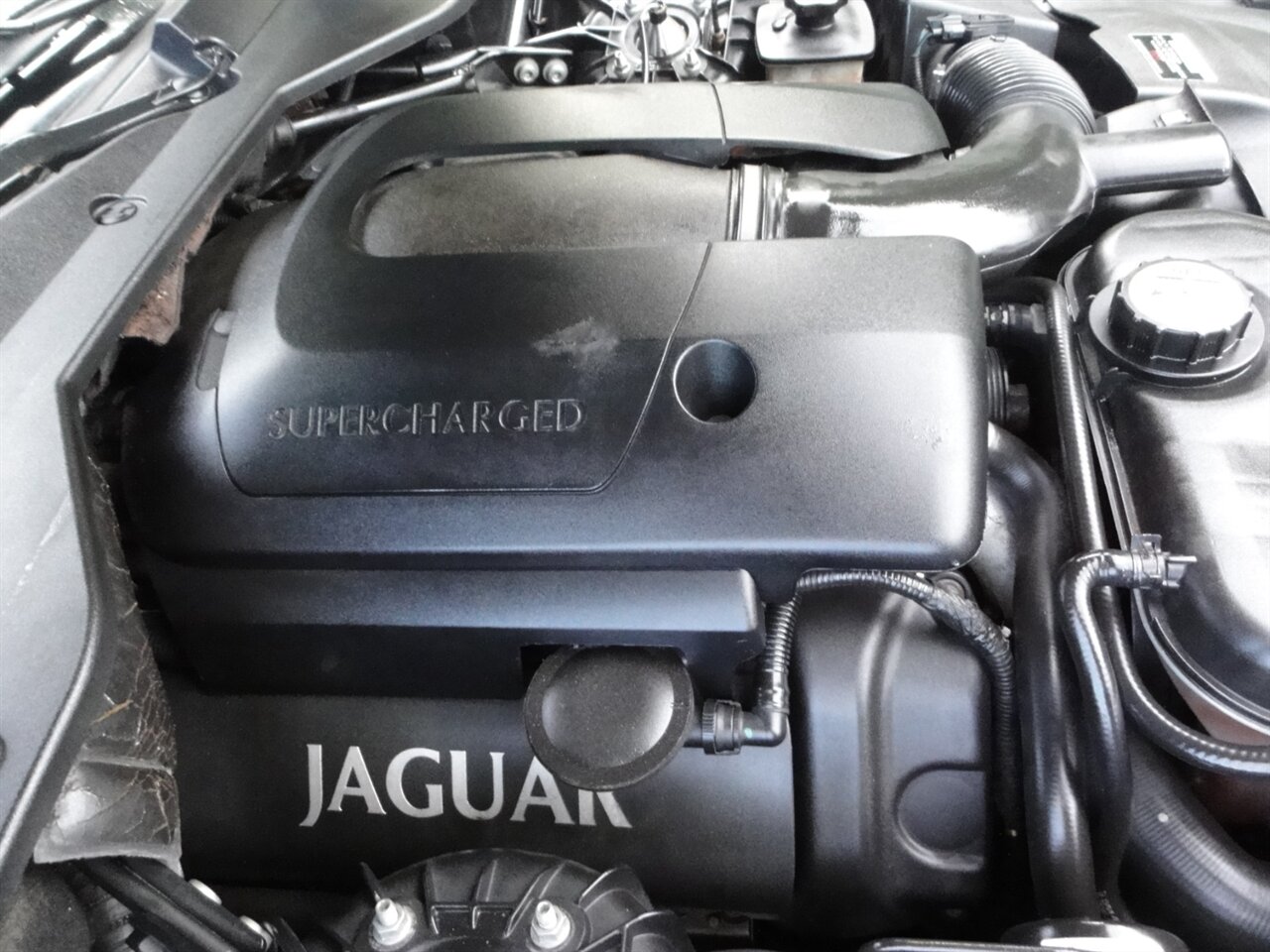 2004 Jaguar XJR Ultra premium - Photo 27 - Deland, FL 32720