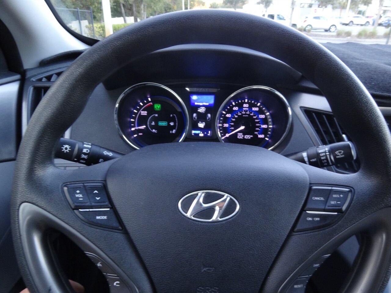 2013 Hyundai SONATA Hybrid   - Photo 45 - Deland, FL 32720