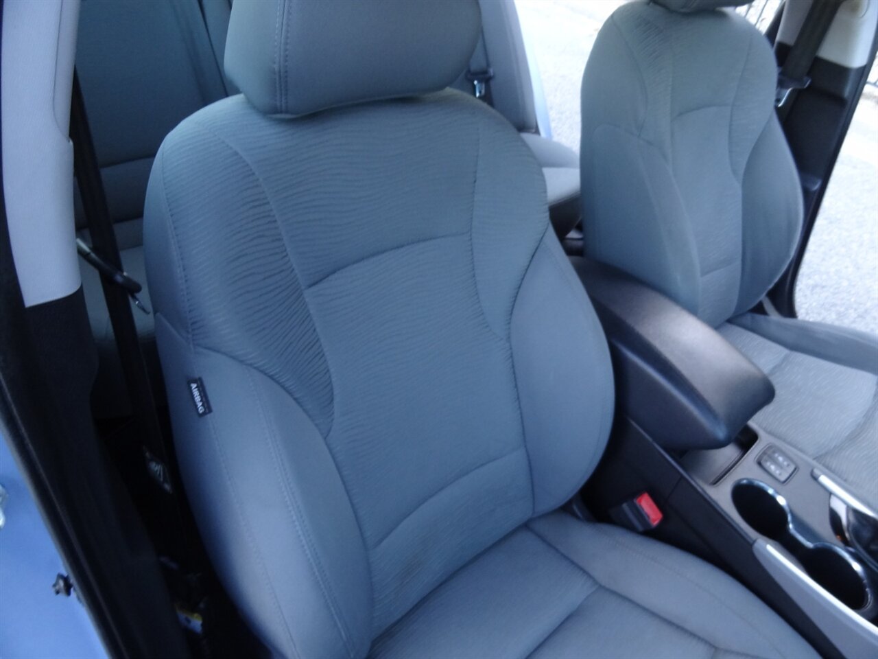 2013 Hyundai SONATA Hybrid   - Photo 40 - Deland, FL 32720