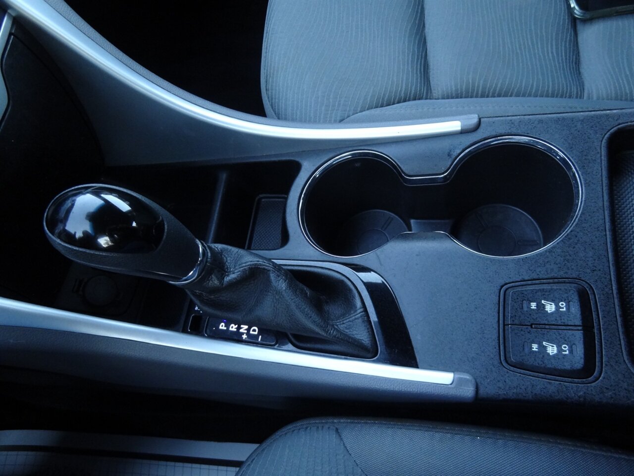 2013 Hyundai SONATA Hybrid   - Photo 51 - Deland, FL 32720