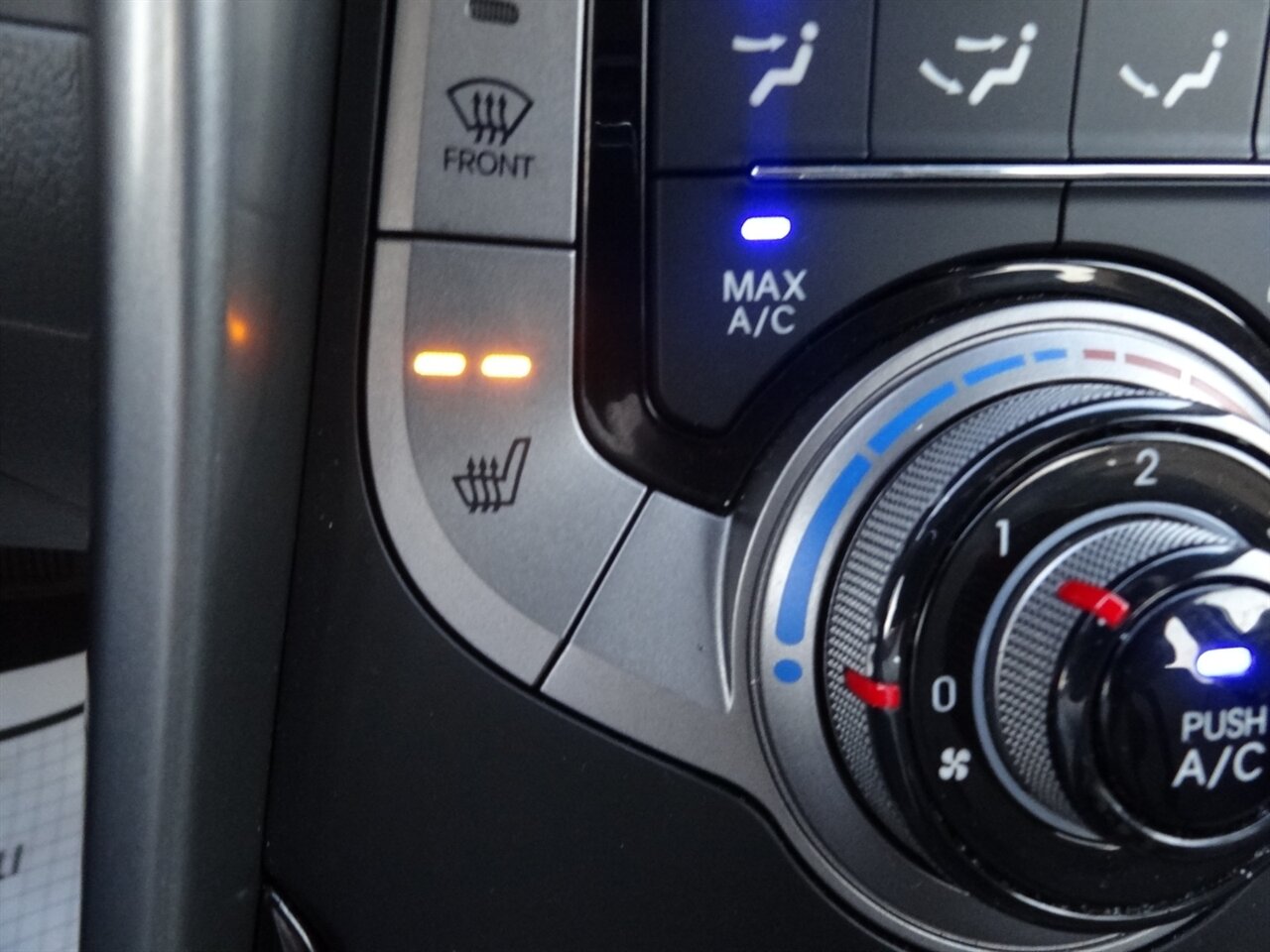 2013 Hyundai ELANTRA GLS  Sports package - Photo 52 - Deland, FL 32720