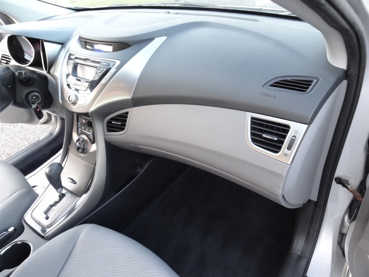 2013 Hyundai ELANTRA GLS  Sports package - Photo 39 - Deland, FL 32720