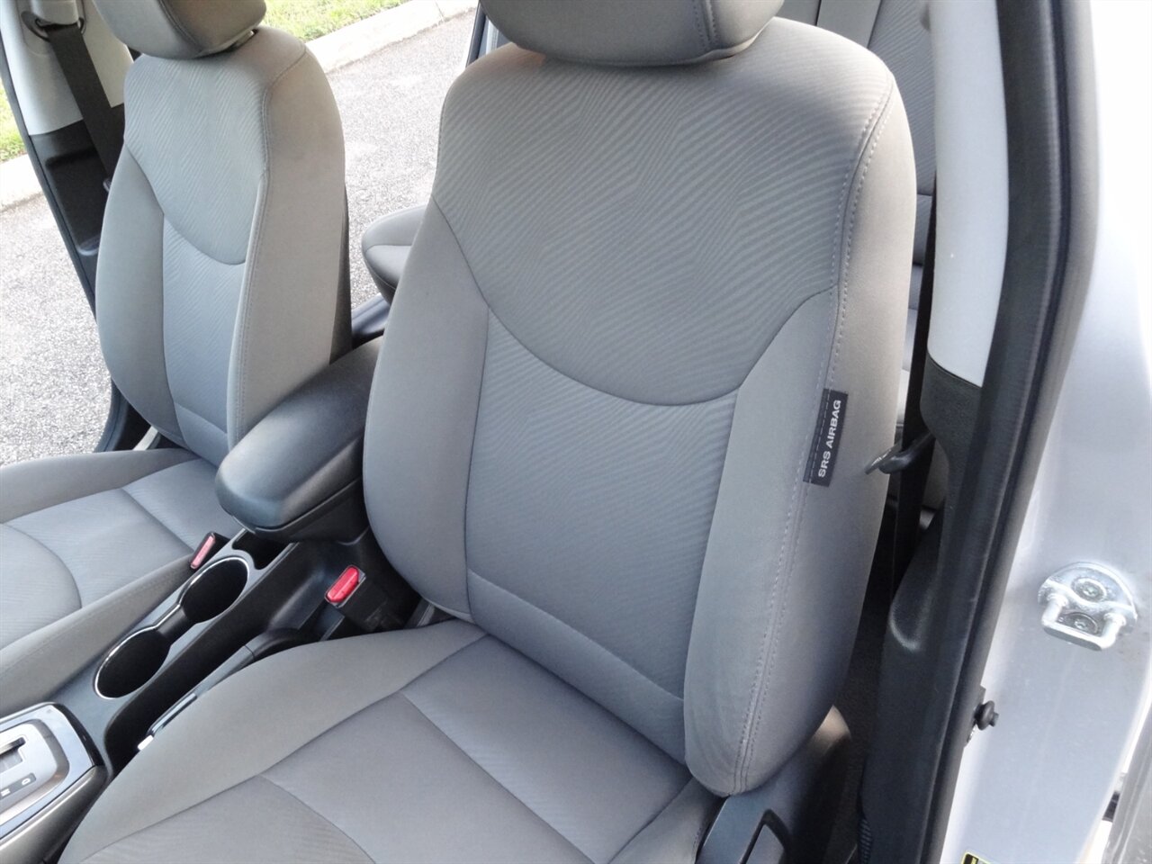 2013 Hyundai ELANTRA GLS  Sports package - Photo 29 - Deland, FL 32720