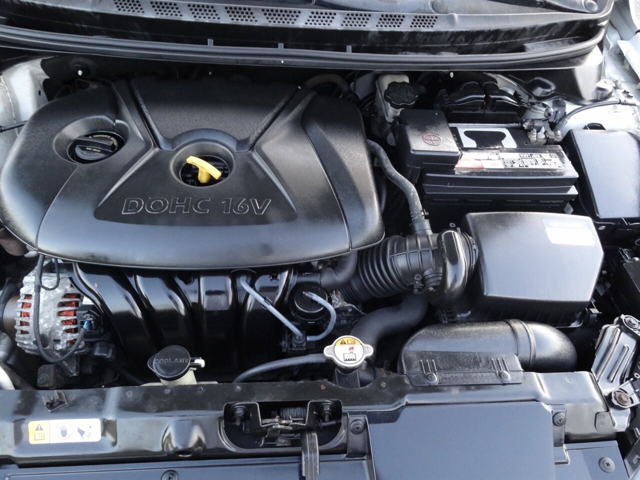 2013 Hyundai ELANTRA GLS  Sports package - Photo 23 - Deland, FL 32720