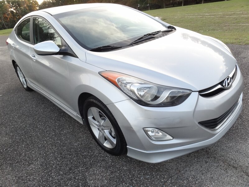 2013 Hyundai ELANTRA GLS  Sports package