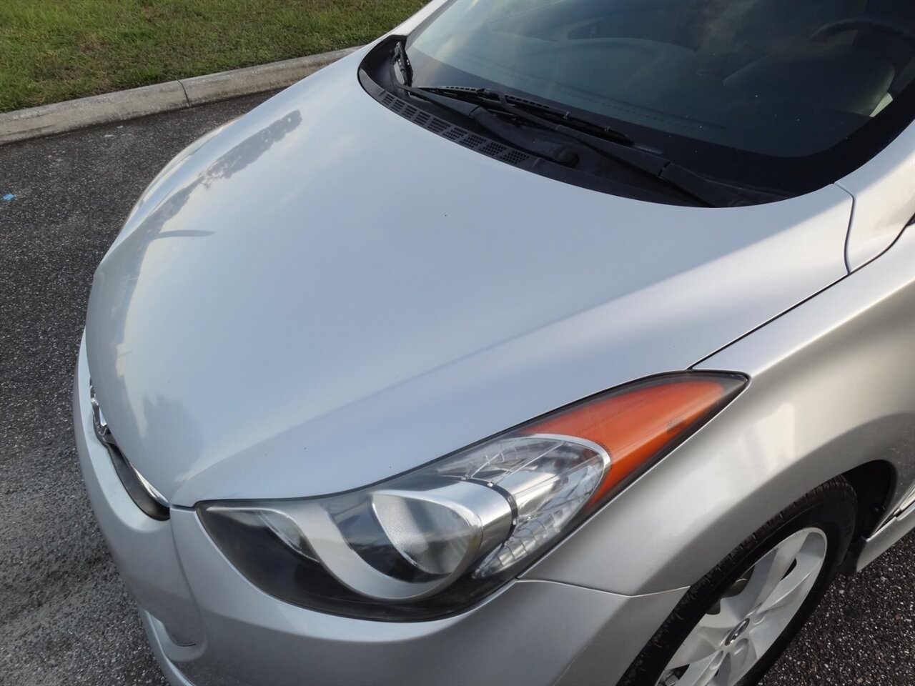 2013 Hyundai ELANTRA GLS  Sports package - Photo 17 - Deland, FL 32720