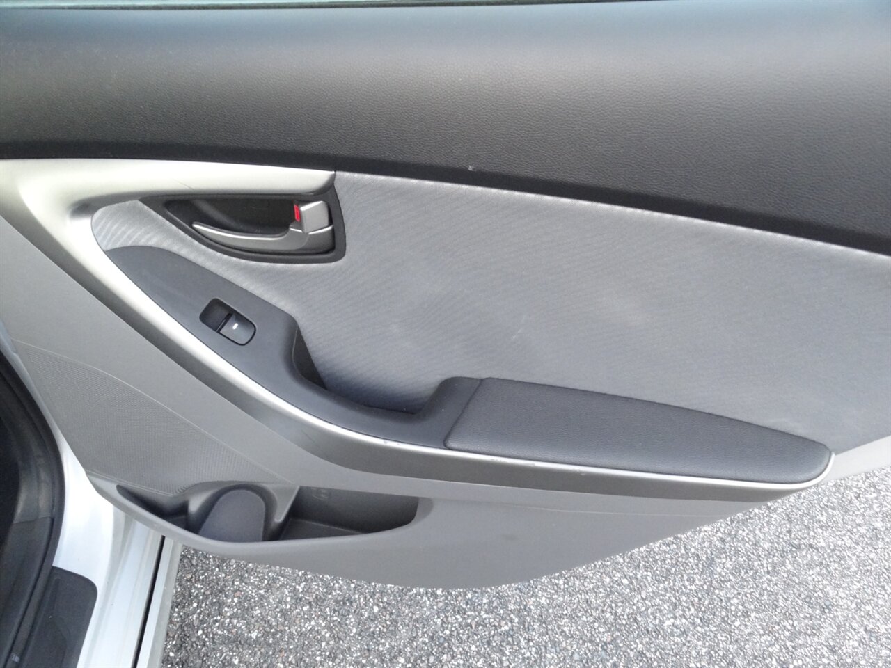 2013 Hyundai ELANTRA GLS  Sports package - Photo 36 - Deland, FL 32720