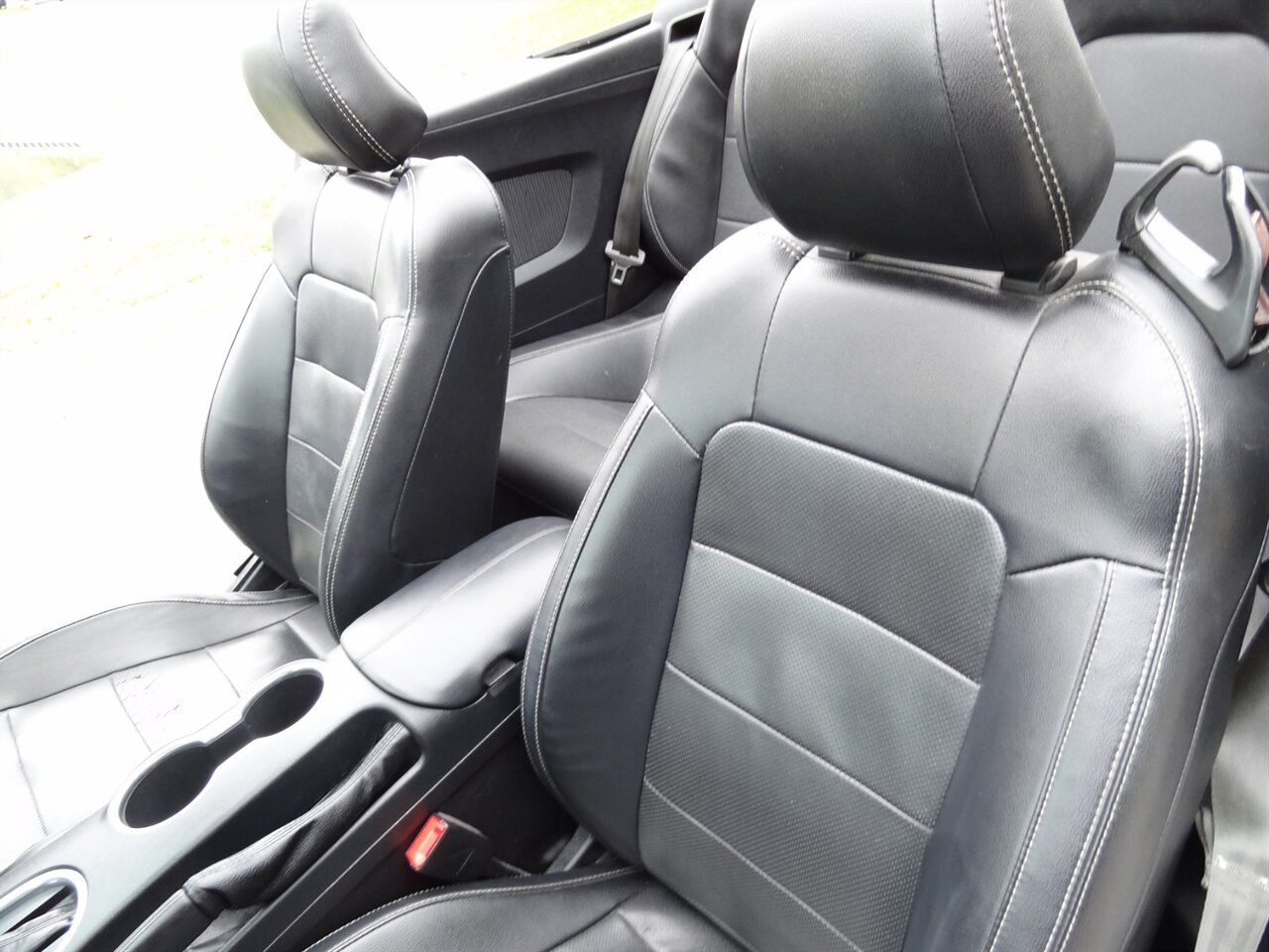 2019 Ford Mustang EcoBoost  Premium - Photo 34 - Deland, FL 32720