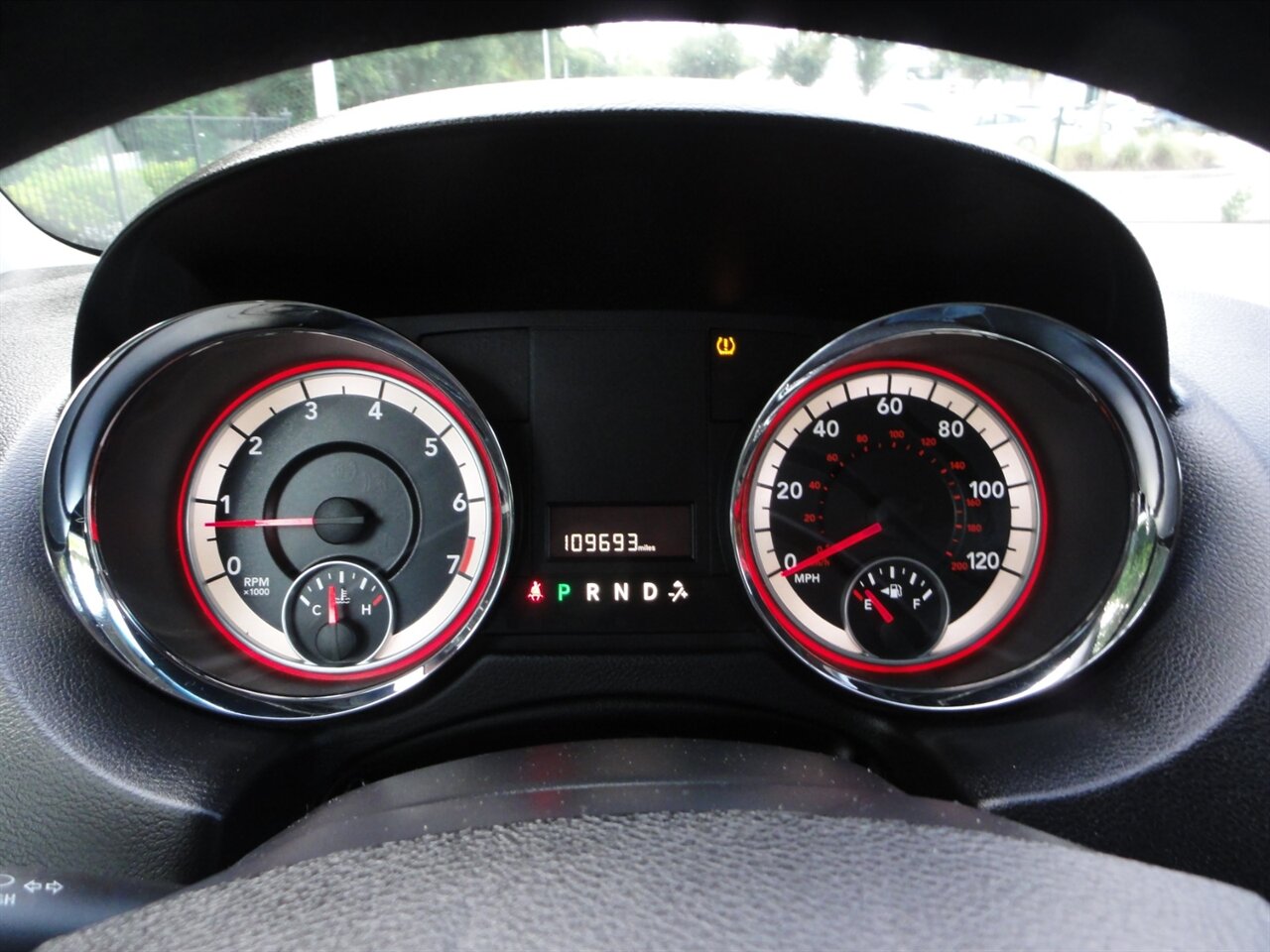 2014 Dodge Grand Caravan American Value Package - Photo 43 - Deland, FL 32720