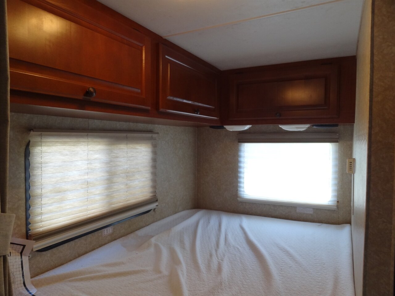 2008 Coachmen Freedom Elite M23 Premium B+/C - Photo 55 - Deland, FL 32720