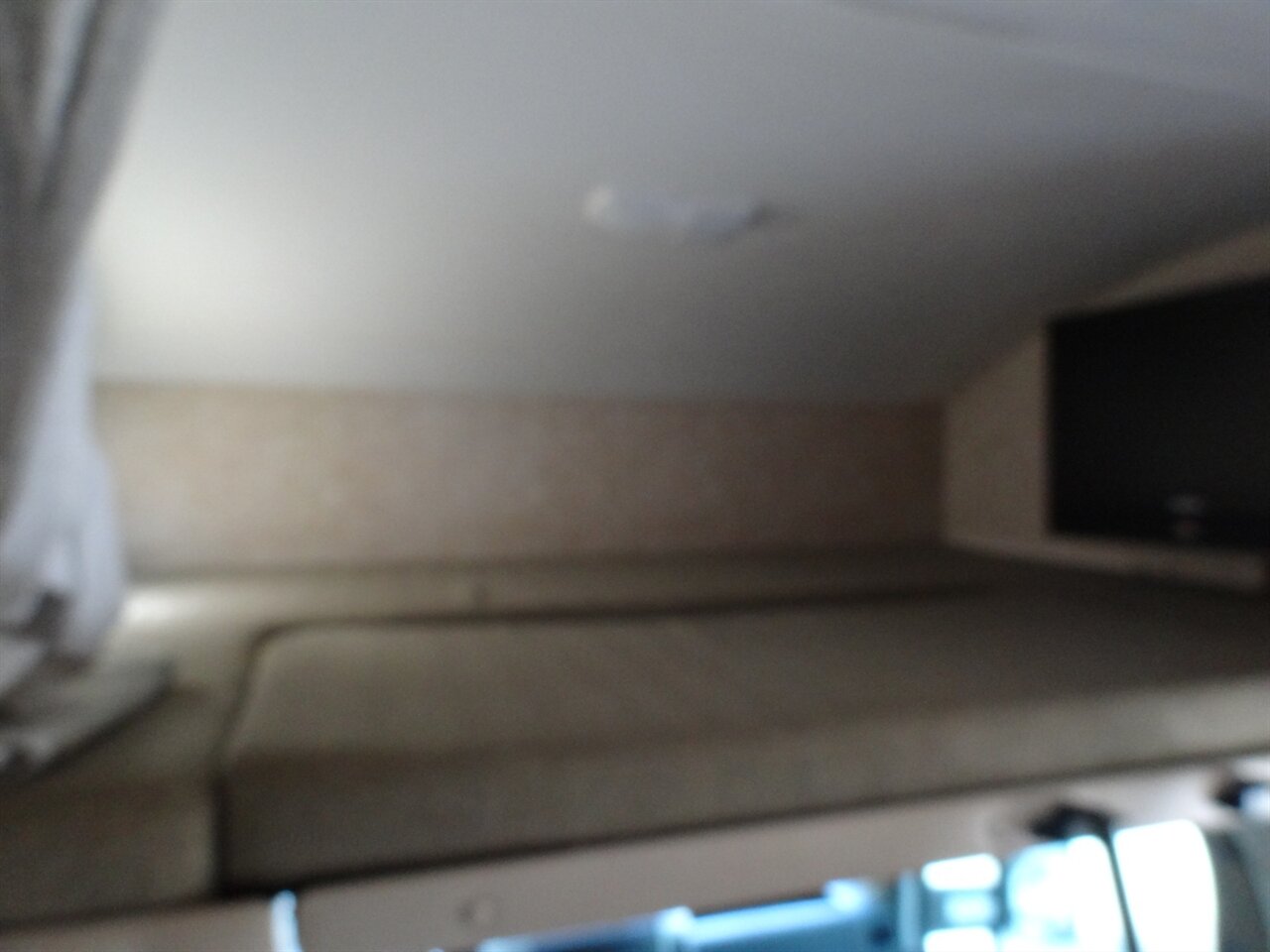 2008 Coachmen Freedom Elite M23 Premium B+/C - Photo 38 - Deland, FL 32720