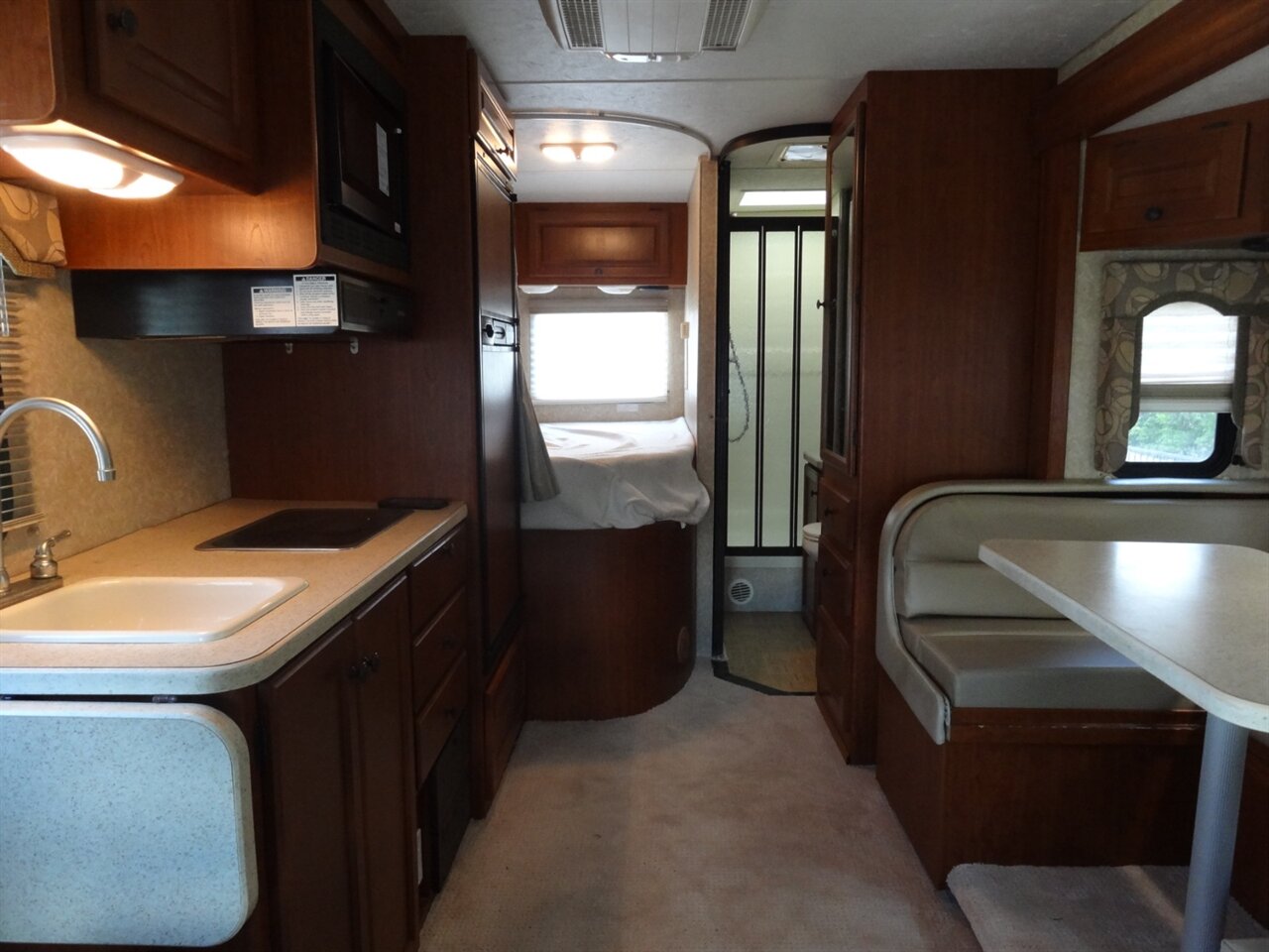 2008 Coachmen Freedom Elite M23 Premium B+/C - Photo 45 - Deland, FL 32720