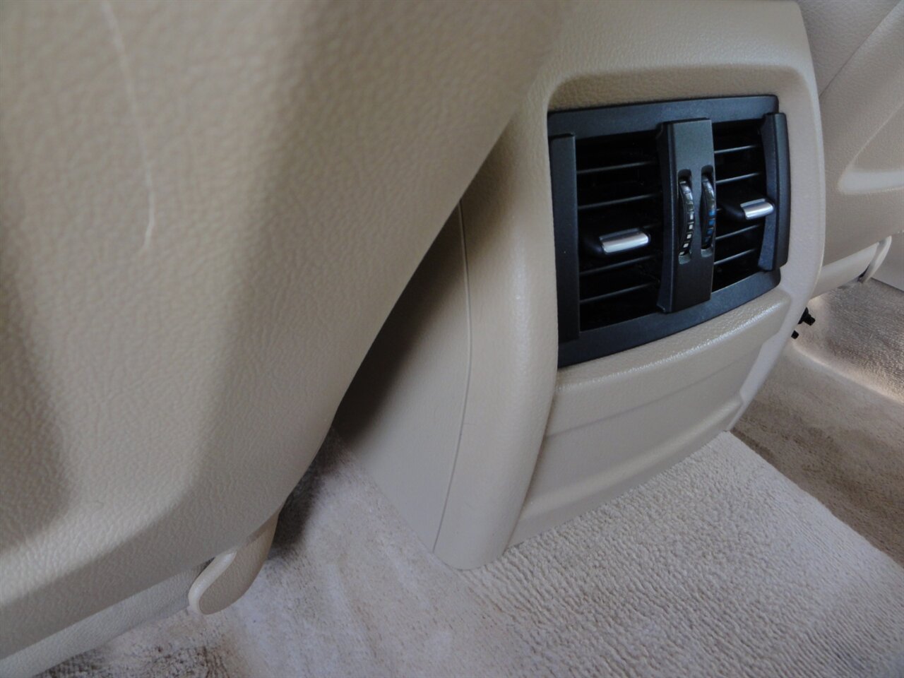 2015 BMW 320i Sport - Photo 37 - Deland, FL 32720