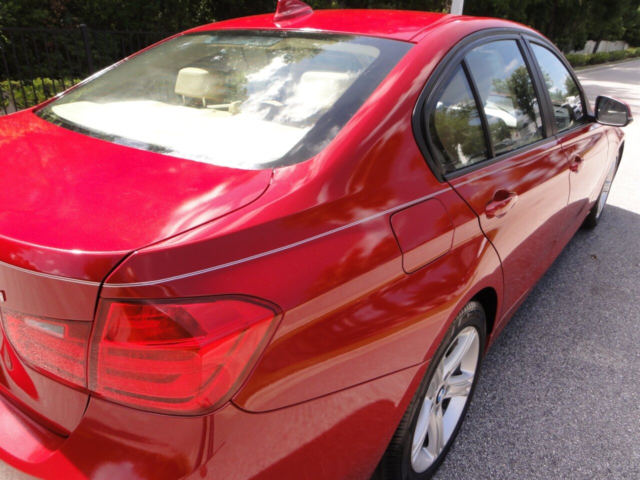2015 BMW 320i Sport - Photo 14 - Deland, FL 32720