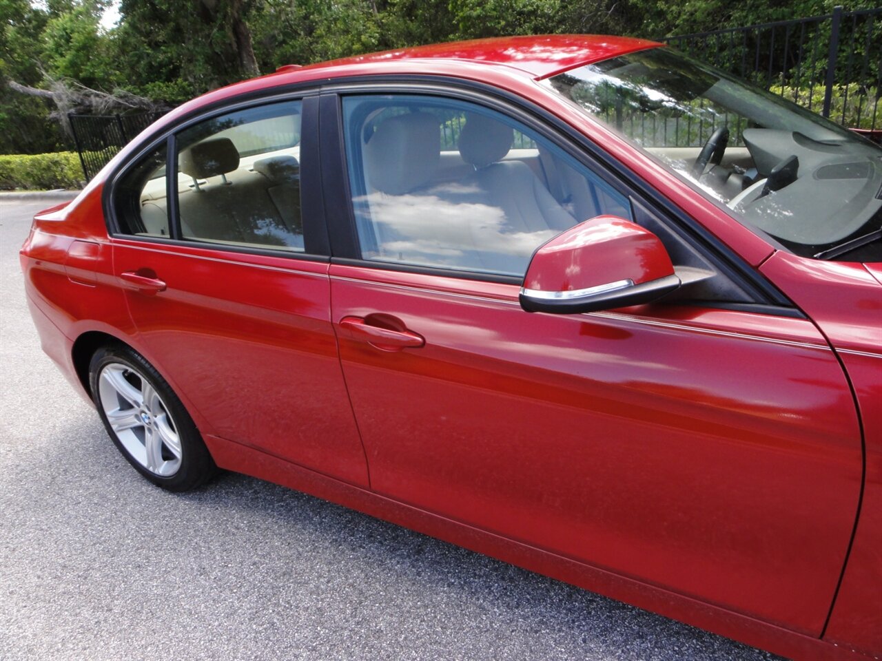 2015 BMW 320i Sport - Photo 11 - Deland, FL 32720