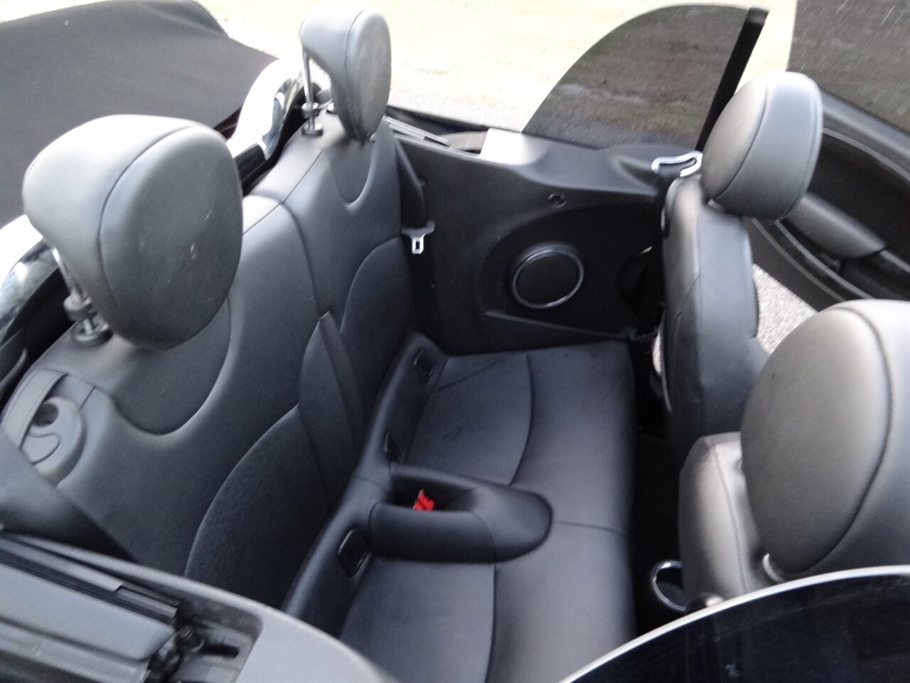 2012 MINI Cooper Convertible S   - Photo 40 - Deland, FL 32720