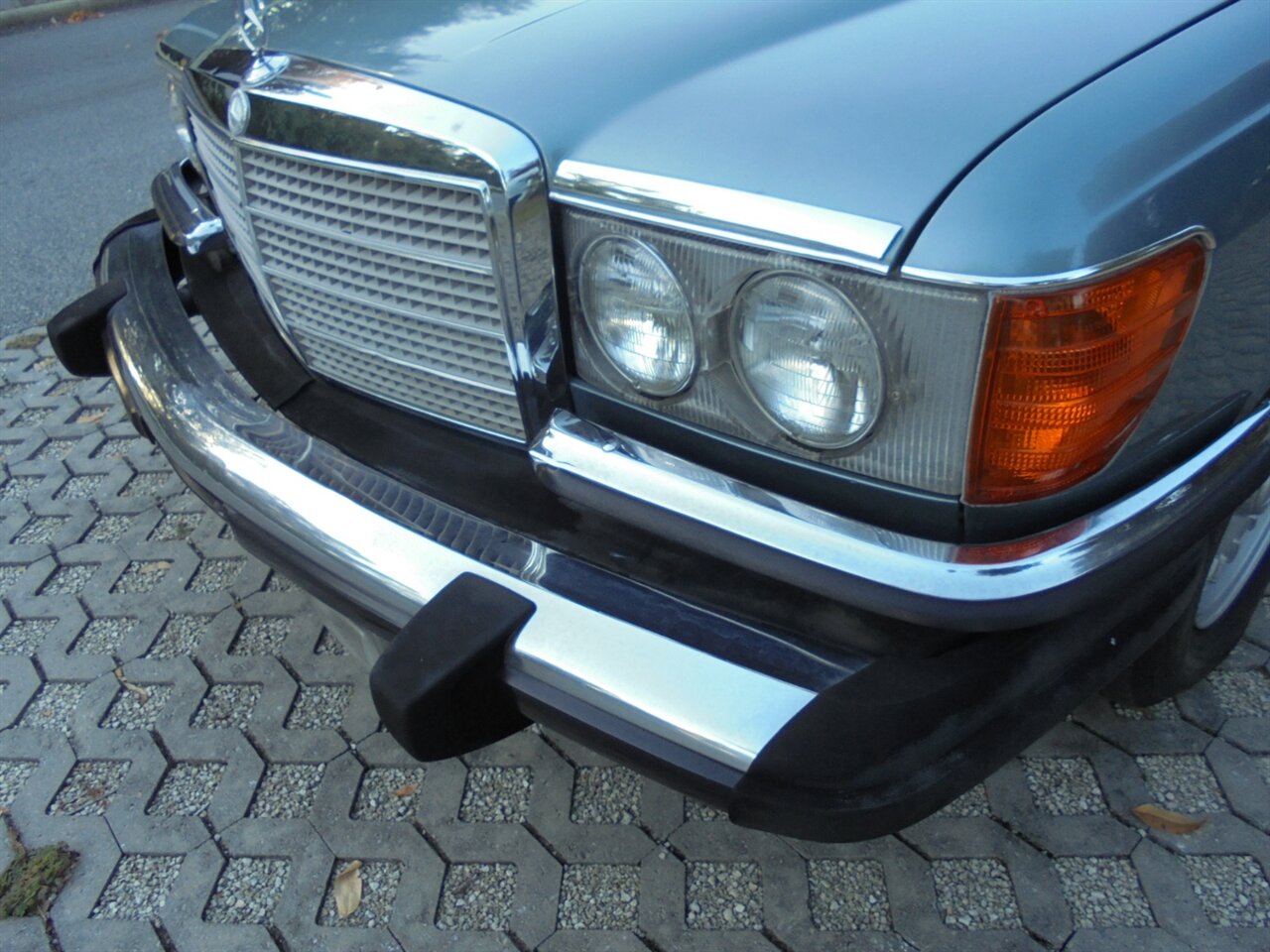 1977 Mercedes-Benz SEL  Premium - Photo 8 - Deland, FL 32720